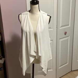 Elegant White Women's Tunic Top